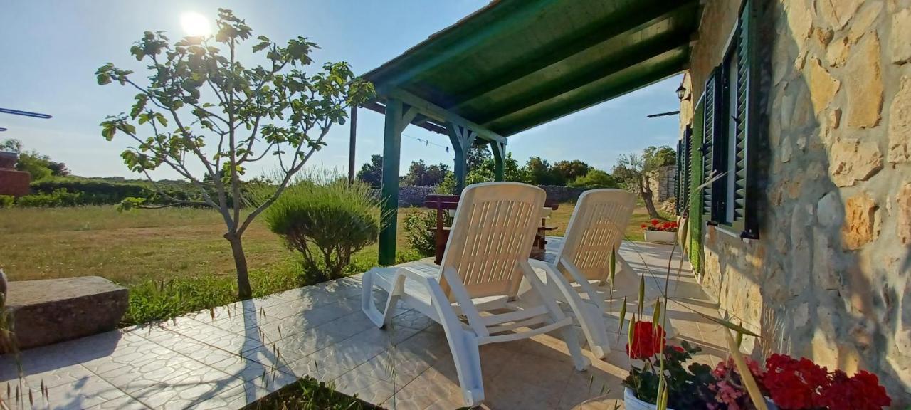 Krcina Holiday Home Cres Exterior photo